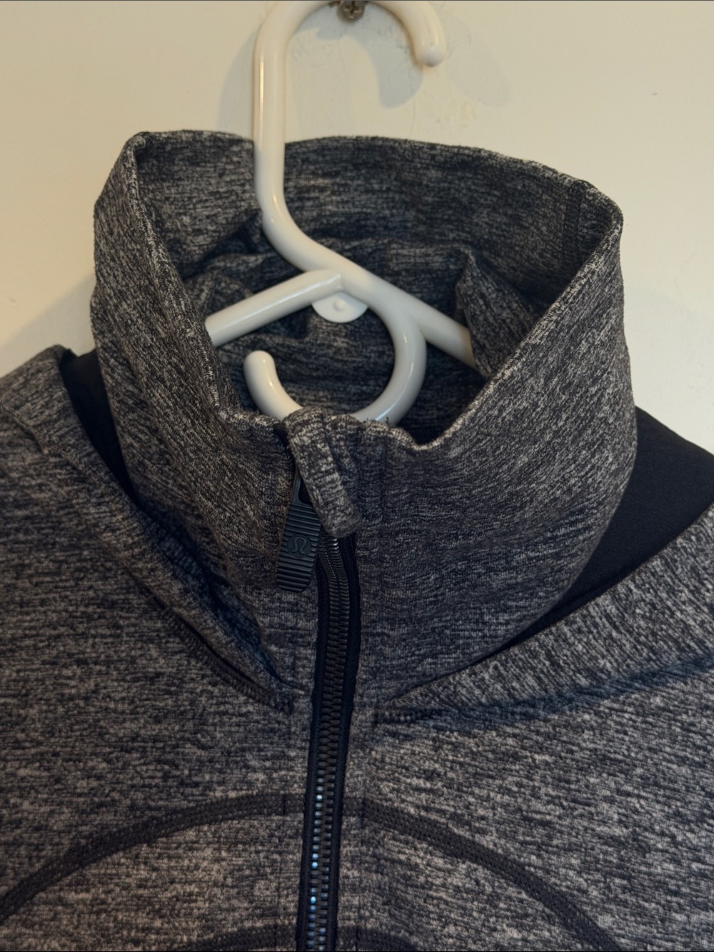 lululemon athletica Gray Heather Full-Zip Jacket - Picture 6 of 9